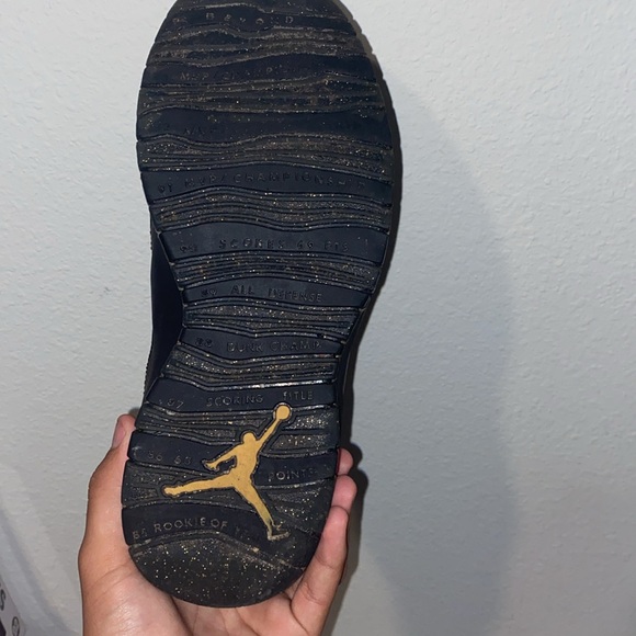 Jordan 10 nyc size 9 - Picture 4 of 5